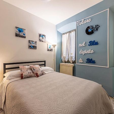 Apartamento Due Minuti Dal Lago Casa Melodia Intra Exterior foto