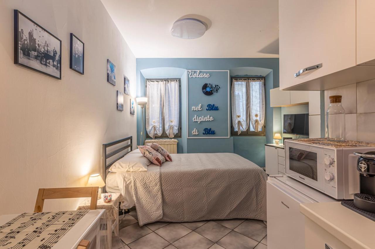 Apartamento Due Minuti Dal Lago Casa Melodia Intra Exterior foto